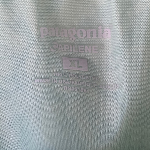 Patagonia Lightweight Capilene Shirt - Picture 3 of 3